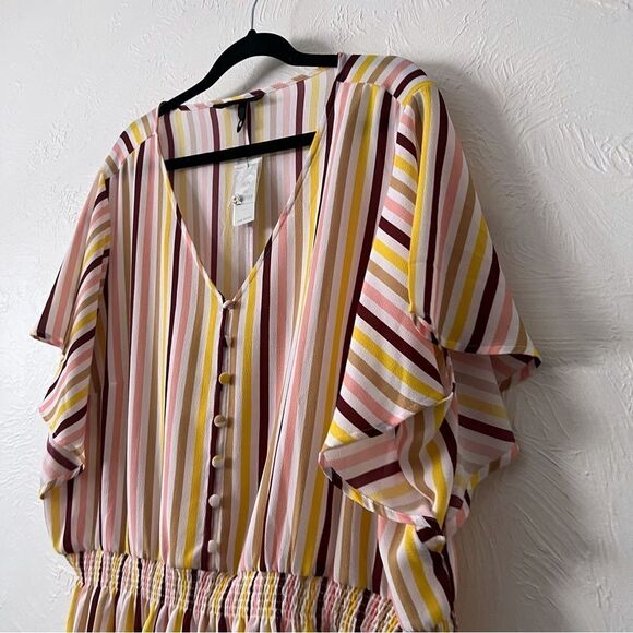 Lane Bryant Short-Sleeve V-Neck Smock Waist Top Blouse SZ 26 NWT - Picture 5 of 10